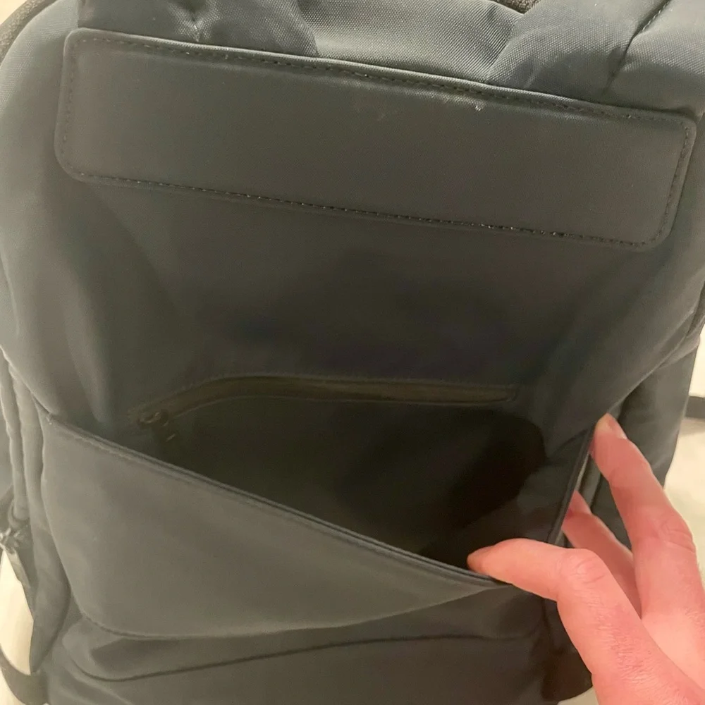 Away Men's Backpack in Navy and Gray